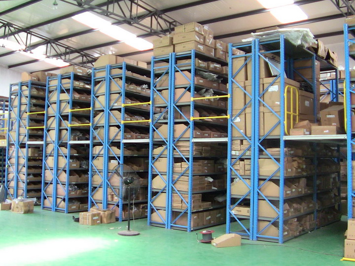 ��¥����